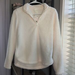 H&M brand new Sherpa style pullover
